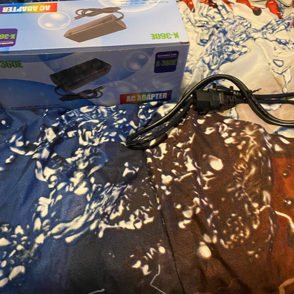 Xbox 360 good condition - Picture 10 of 11